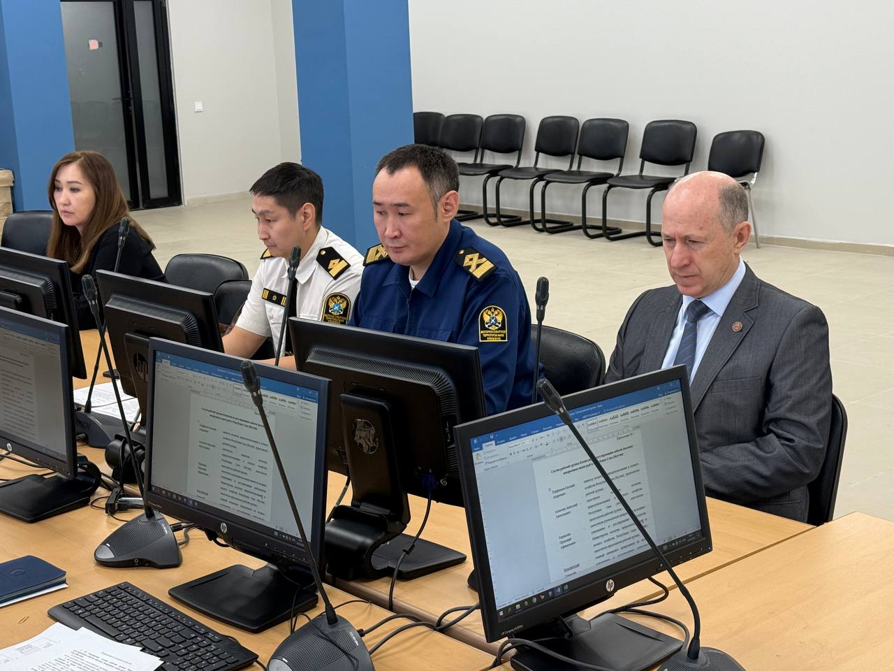  Восточно-Сибирское территориальное управление Росрыболовства приняло участие в заседание Комиссии по регулированию вылова анадромных видов рыб в Республике Саха (Якутия) 