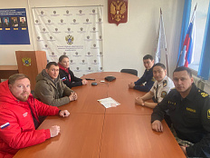 07 апреля 2026 года Восточно-Сибирское территориальное управление Росрыболовства в поддержку бойцов Специальной военной операции передал грузопассажирский фургон УАЗ-390995 Региональному отделению «Народный Фронт»